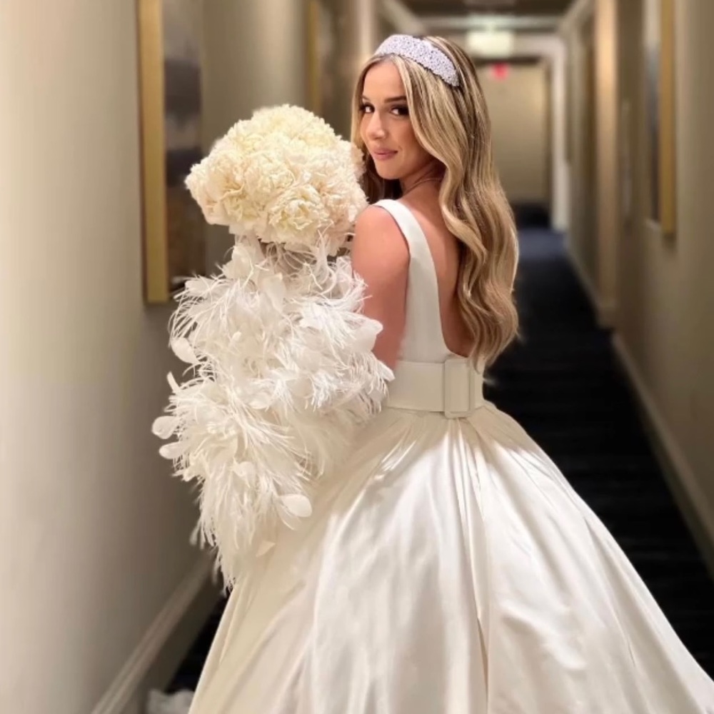 Meet your Posher, Dana